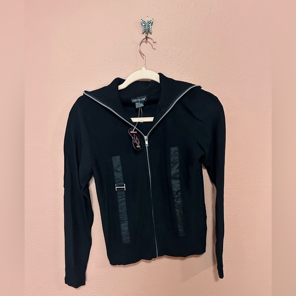 NWT Dollhouse Black Collared Zipper Sweater - Picture 2 of 7